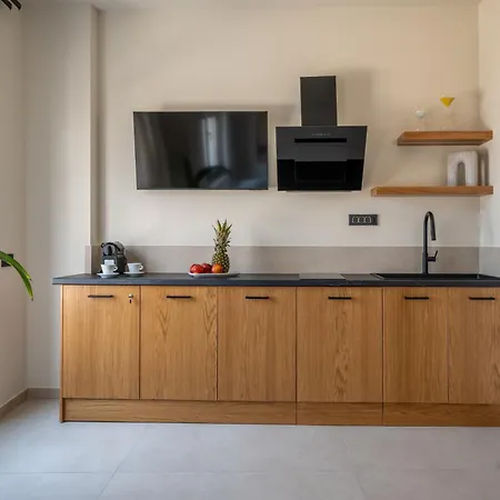Rettimo Suites, Experience Luxury In The Heart Of Apartment *