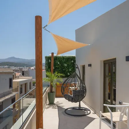 Apartment Rettimo Suites, Experience Luxury In The Heart Of Rethymno (Crete)